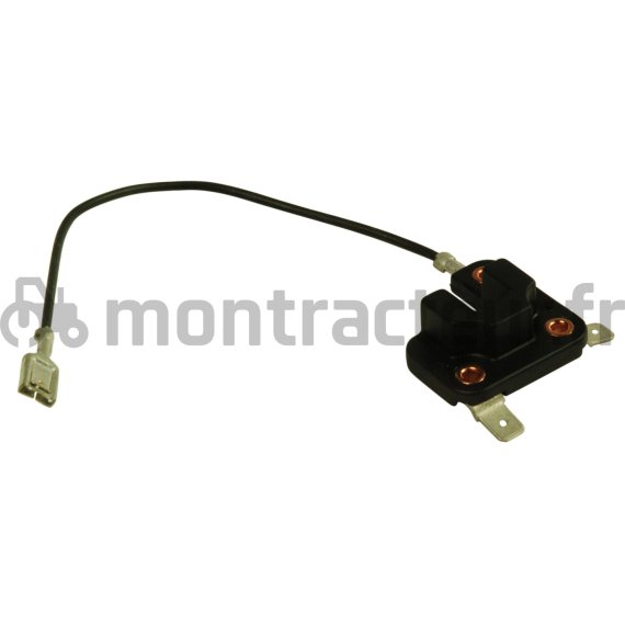 SOCKET