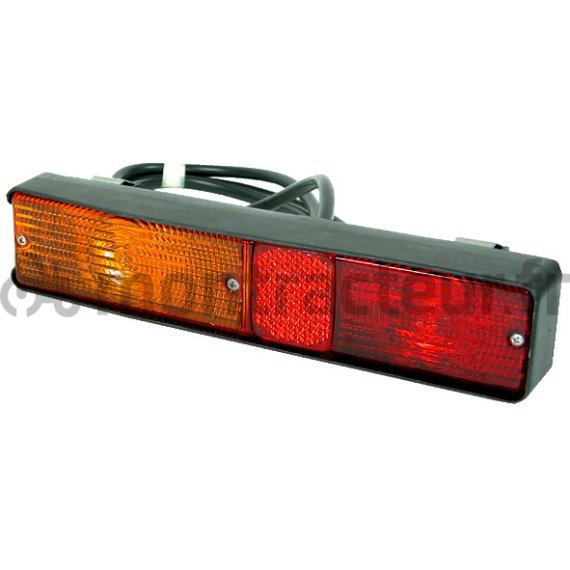 FEU ARRIÈRE POUR MASSEY FERGUSSON 3699490M92