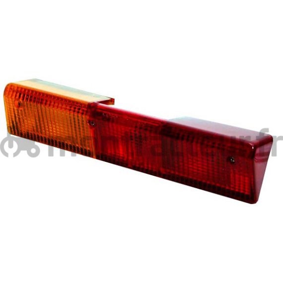 CABOCHON FEU ARRIERE GAUCHE ADAPTABLE CASE-IH - FIAT - MASSEY FERGUSON